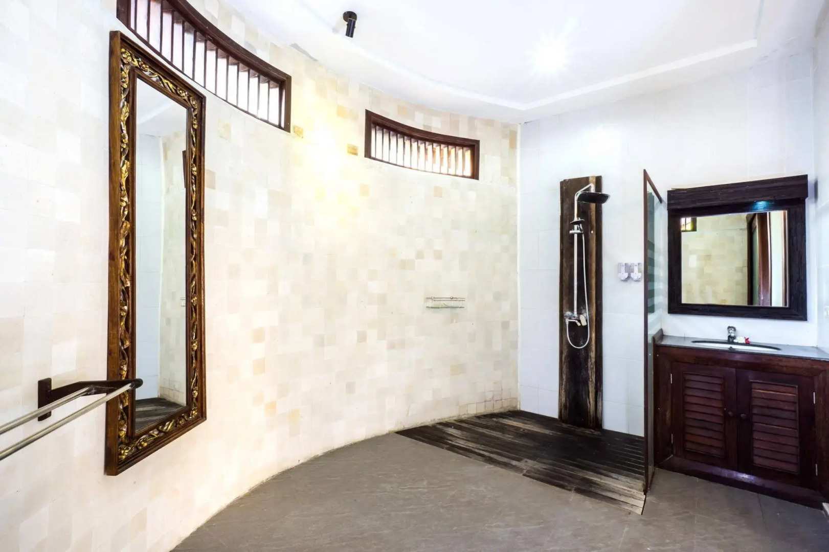 Pondok Baruna Frangipani