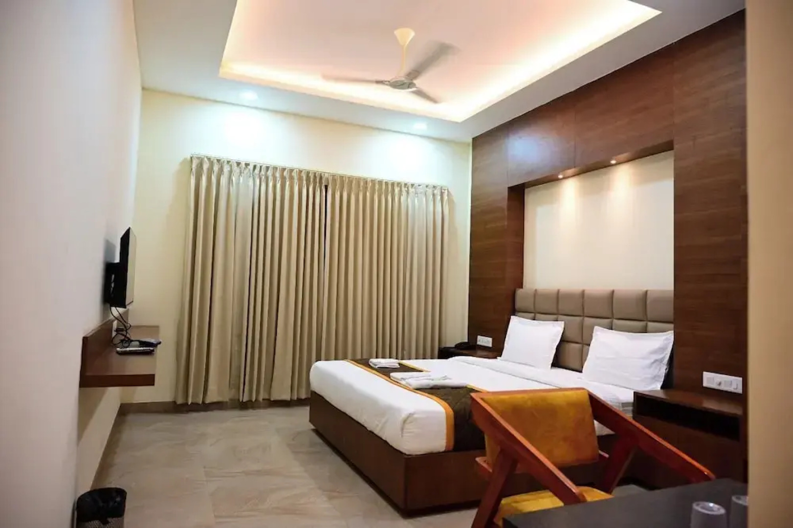 Hotel Unnati Stay Inn Vijayapura By HRG