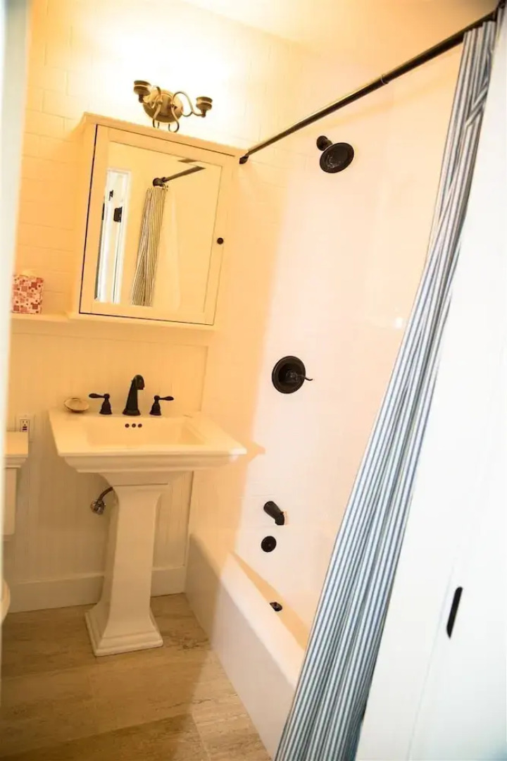 4980 Sandyland Road #216 2 Bedroom Condo by RedAwning