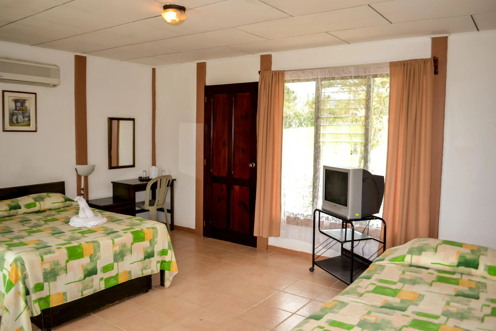 Termales del Bosque & Hot Springs