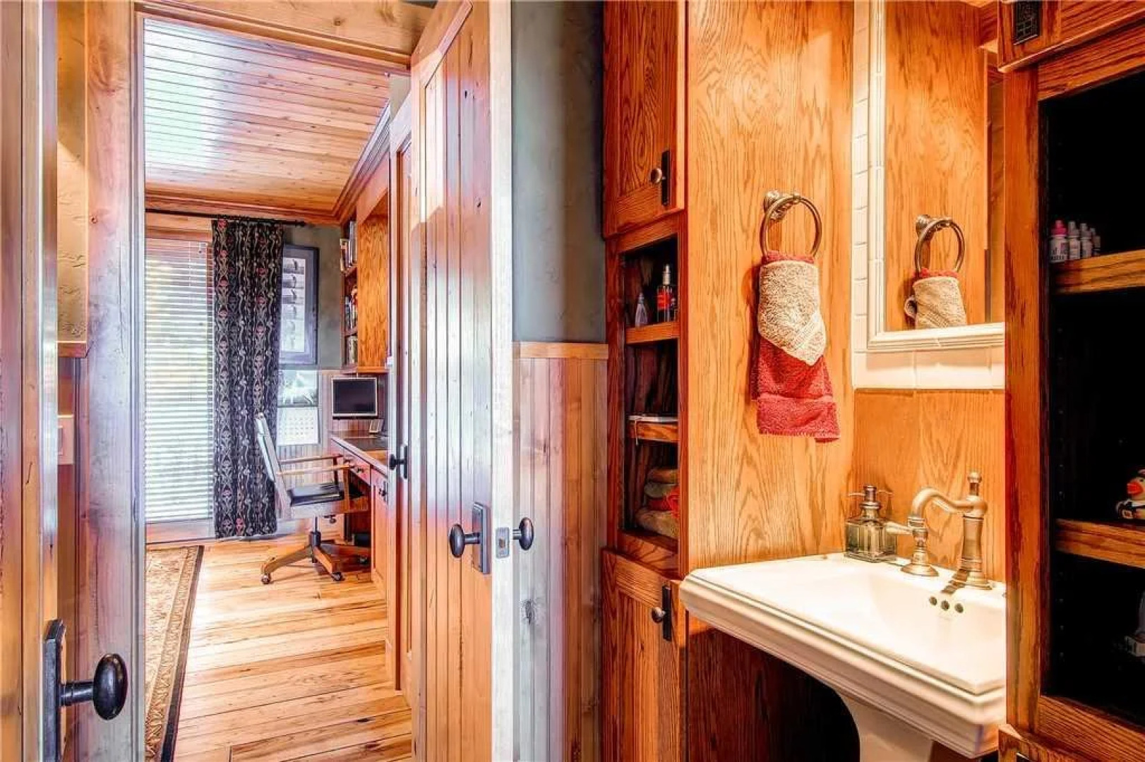 Three Peaks Mountain Lodge