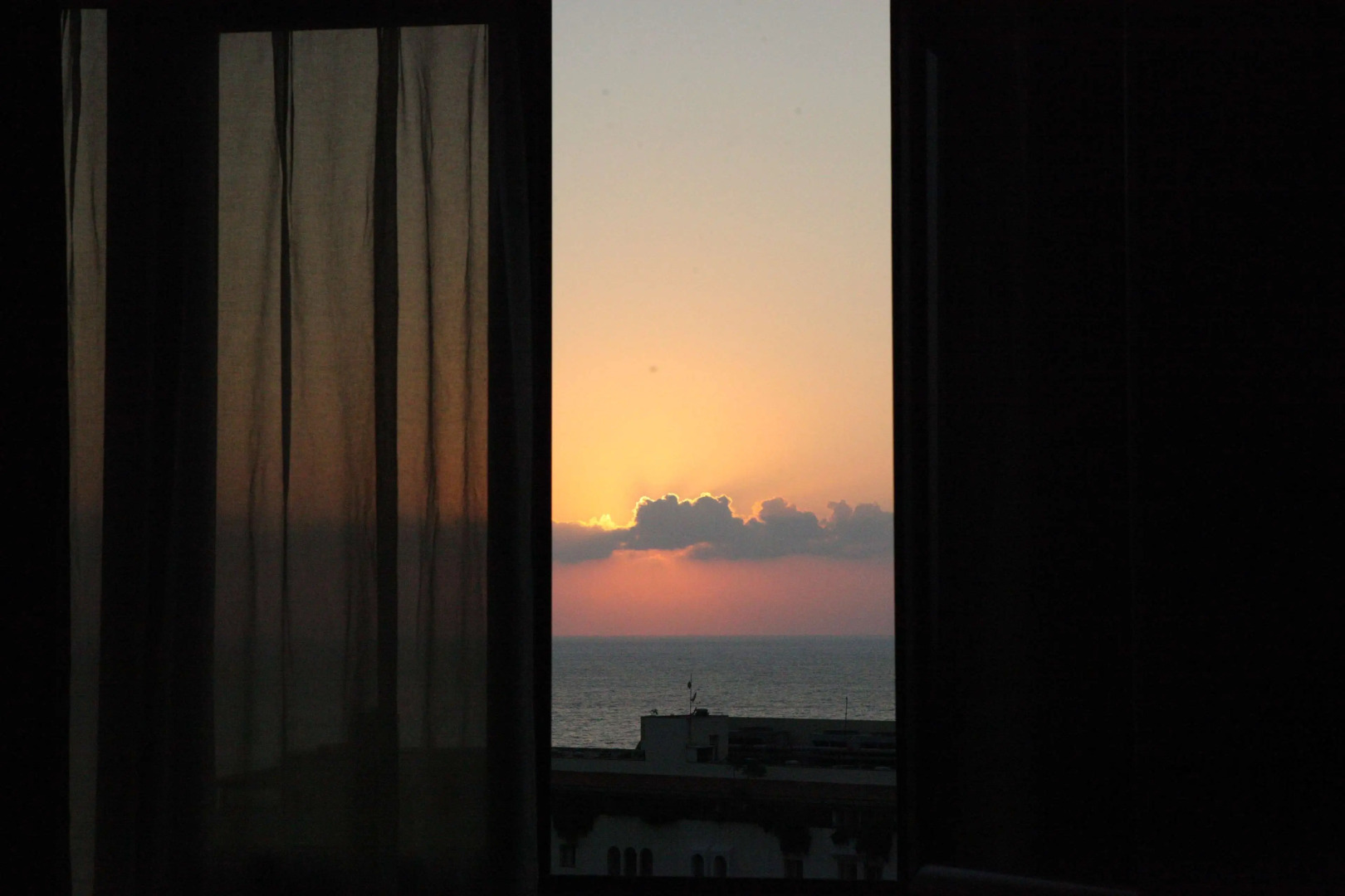 Jounieh Suites Hotel