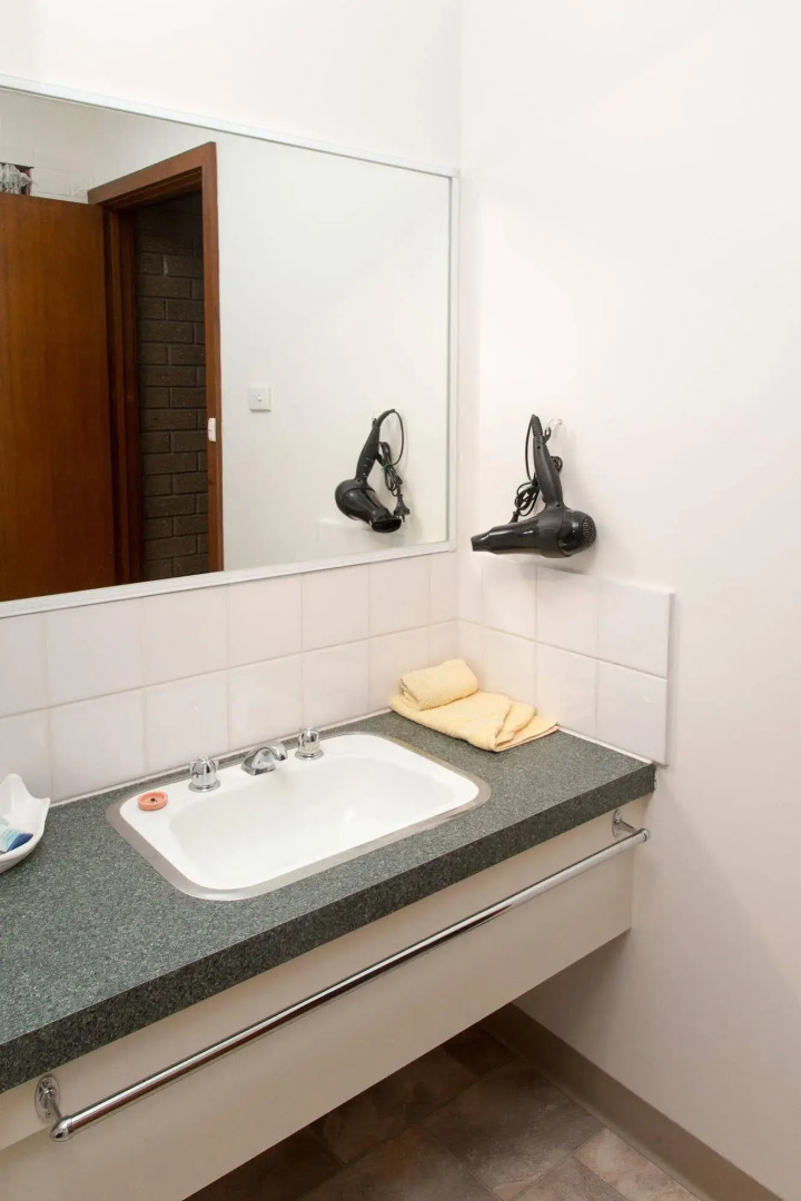 Sandpiper Apartments