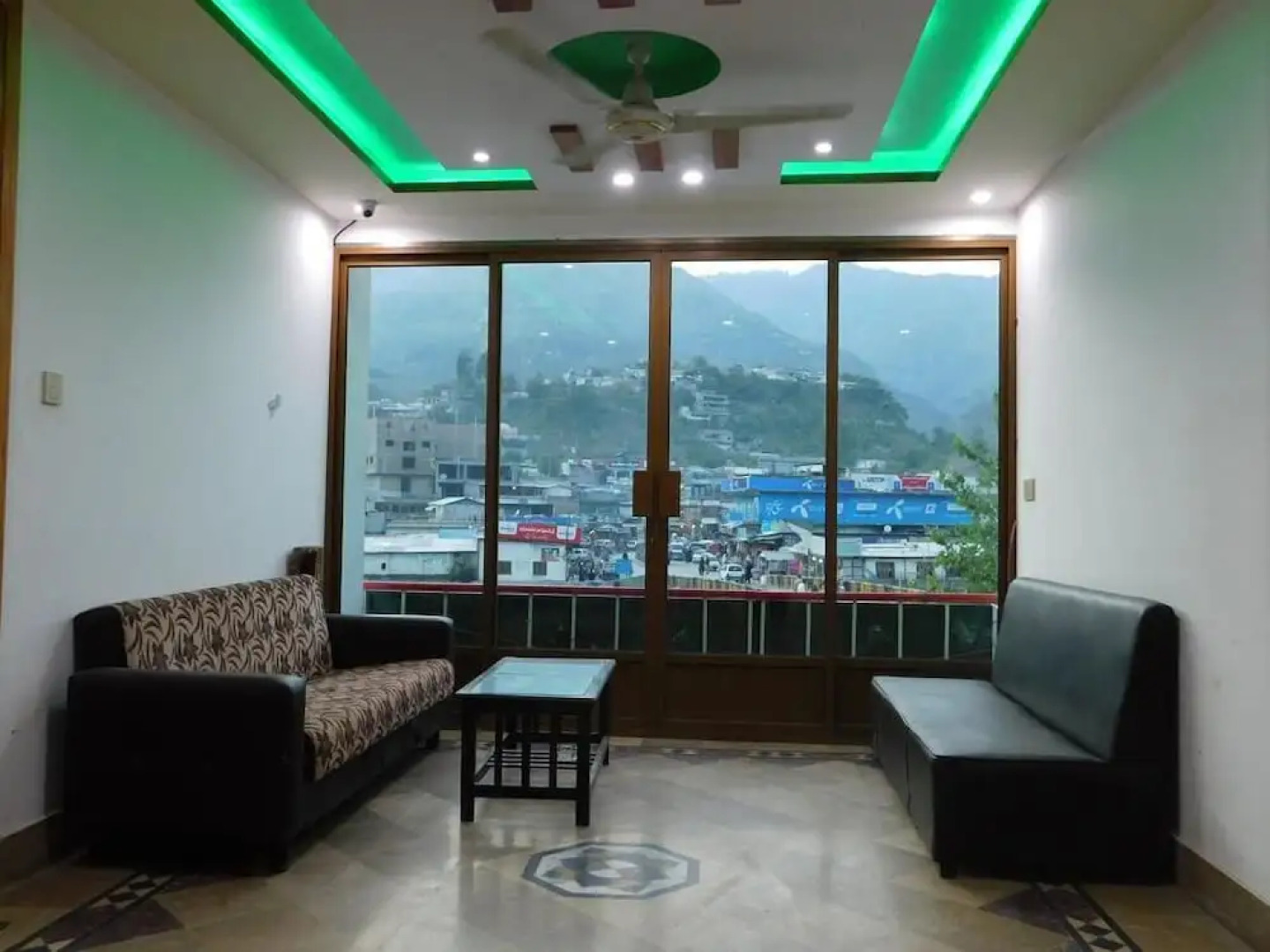 Balakot Hotel