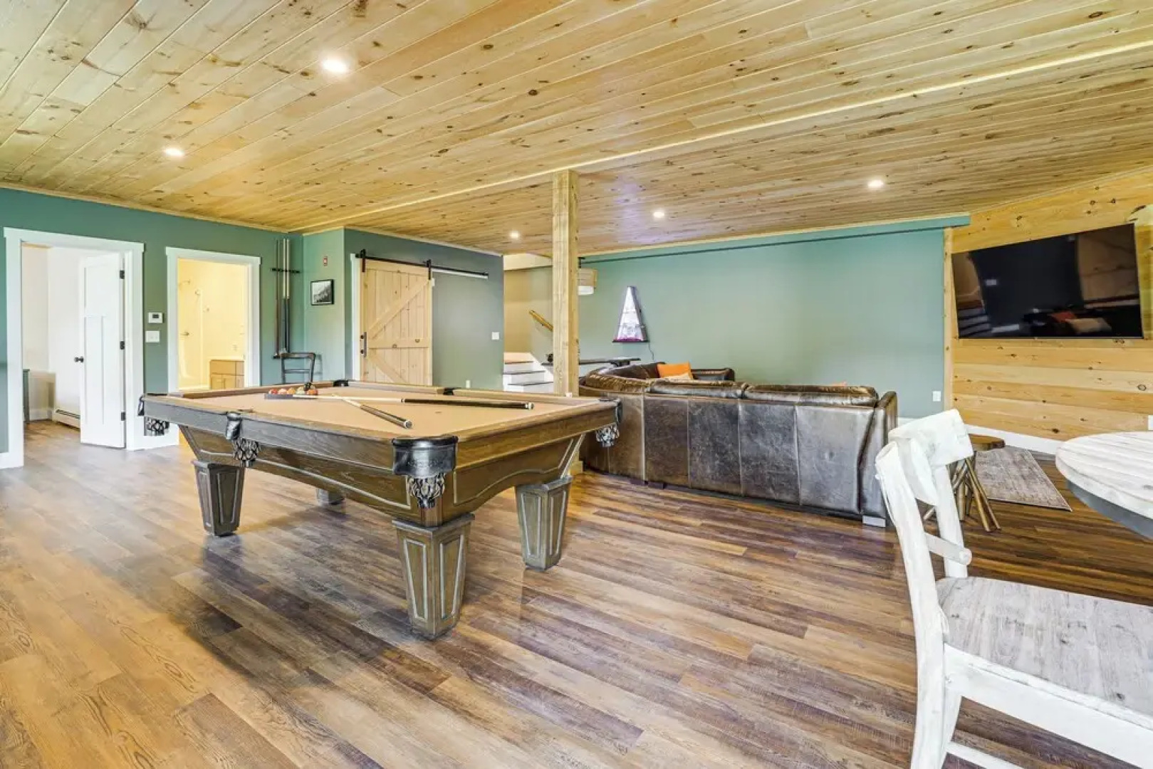 Walk to Sebago Town Beach: Luxe Townhome w/ Grill