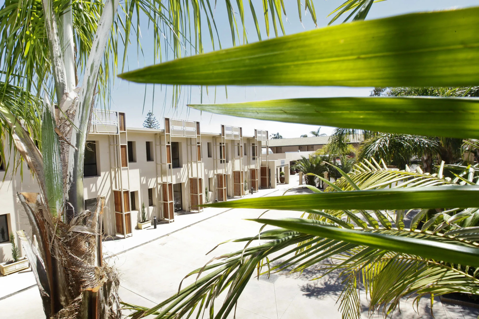 Aquarius All Suite Apartments