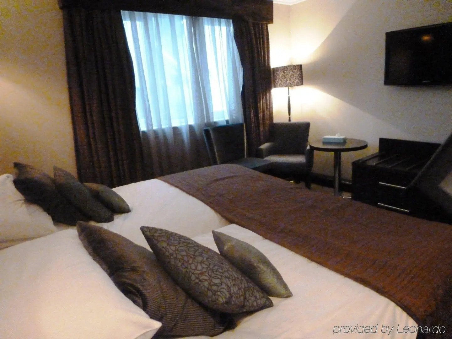 The Popinjay Hotel & Spa