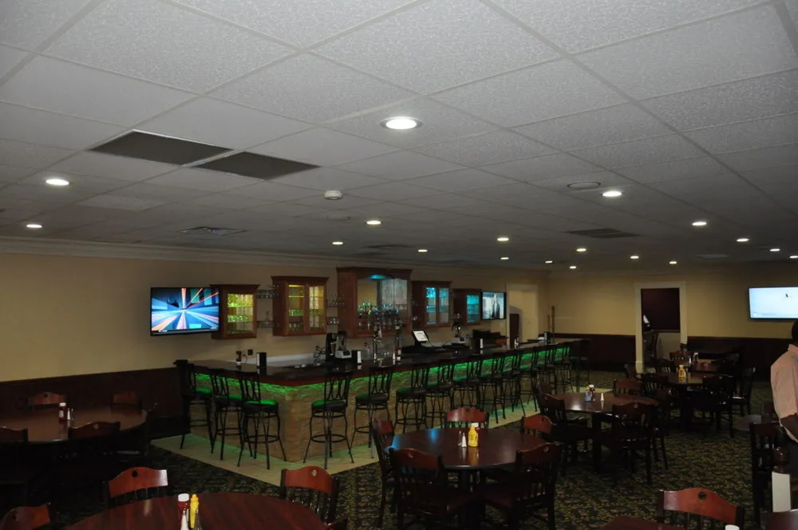 Mangnuson Hotel East Sandusky