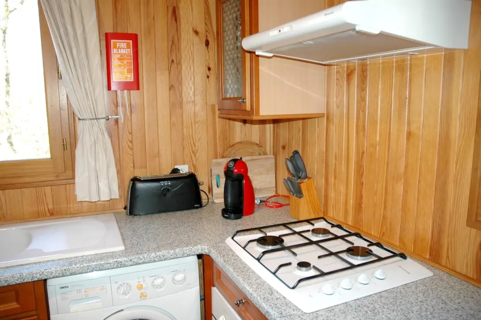 House With 2 Bedrooms in Lachapelle-auzac, With Wonderful Lake View, P