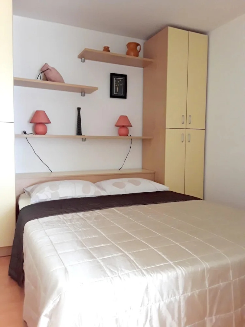 Apartment With one Bedroom in Cesarica, With Wonderful sea View, Enclo