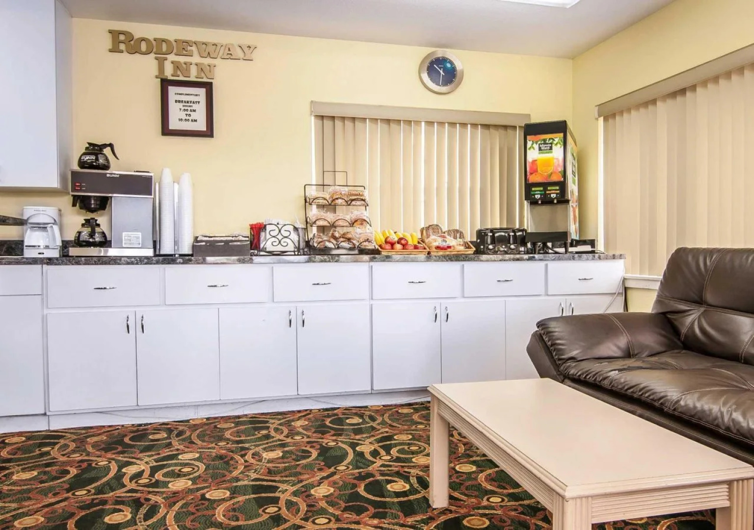 Rodeway Inn Willamette River