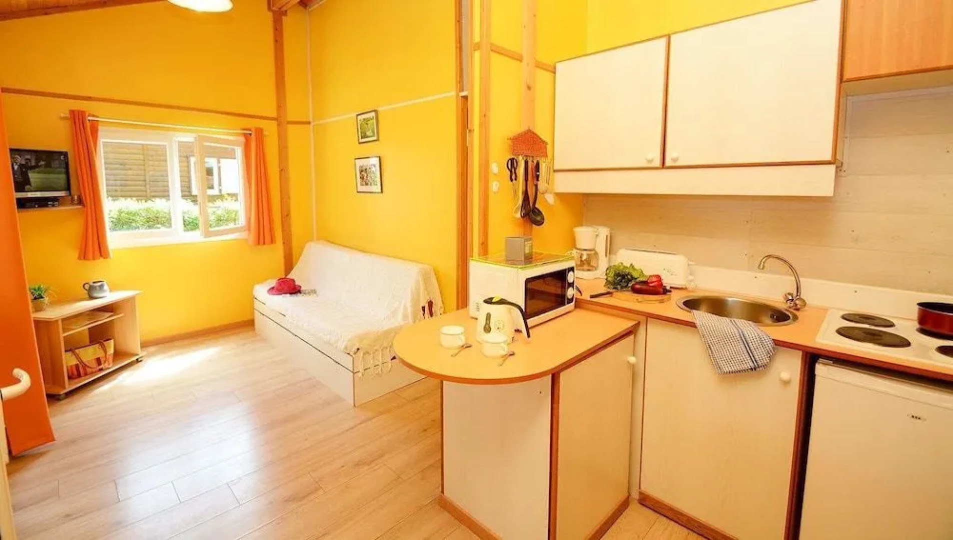 A La Rencontre Du Soleil - Camping