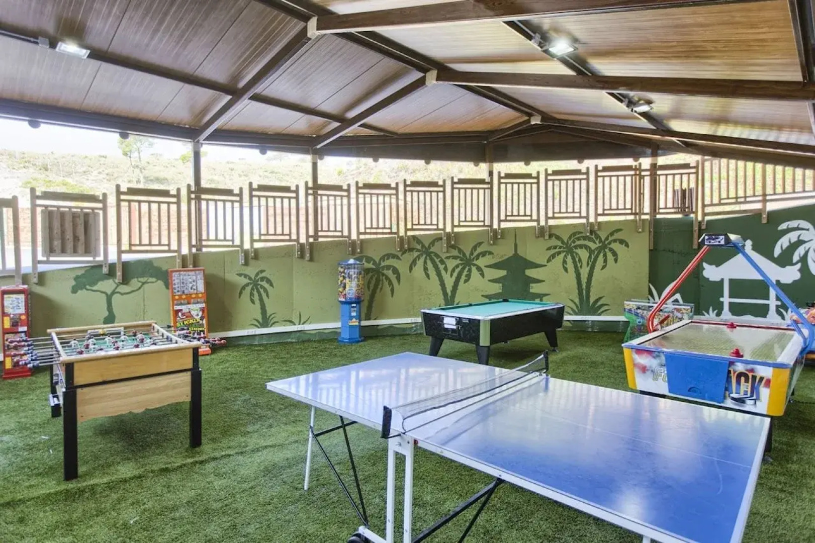 Magic Natura Animal, Waterpark & Polynesian Resort