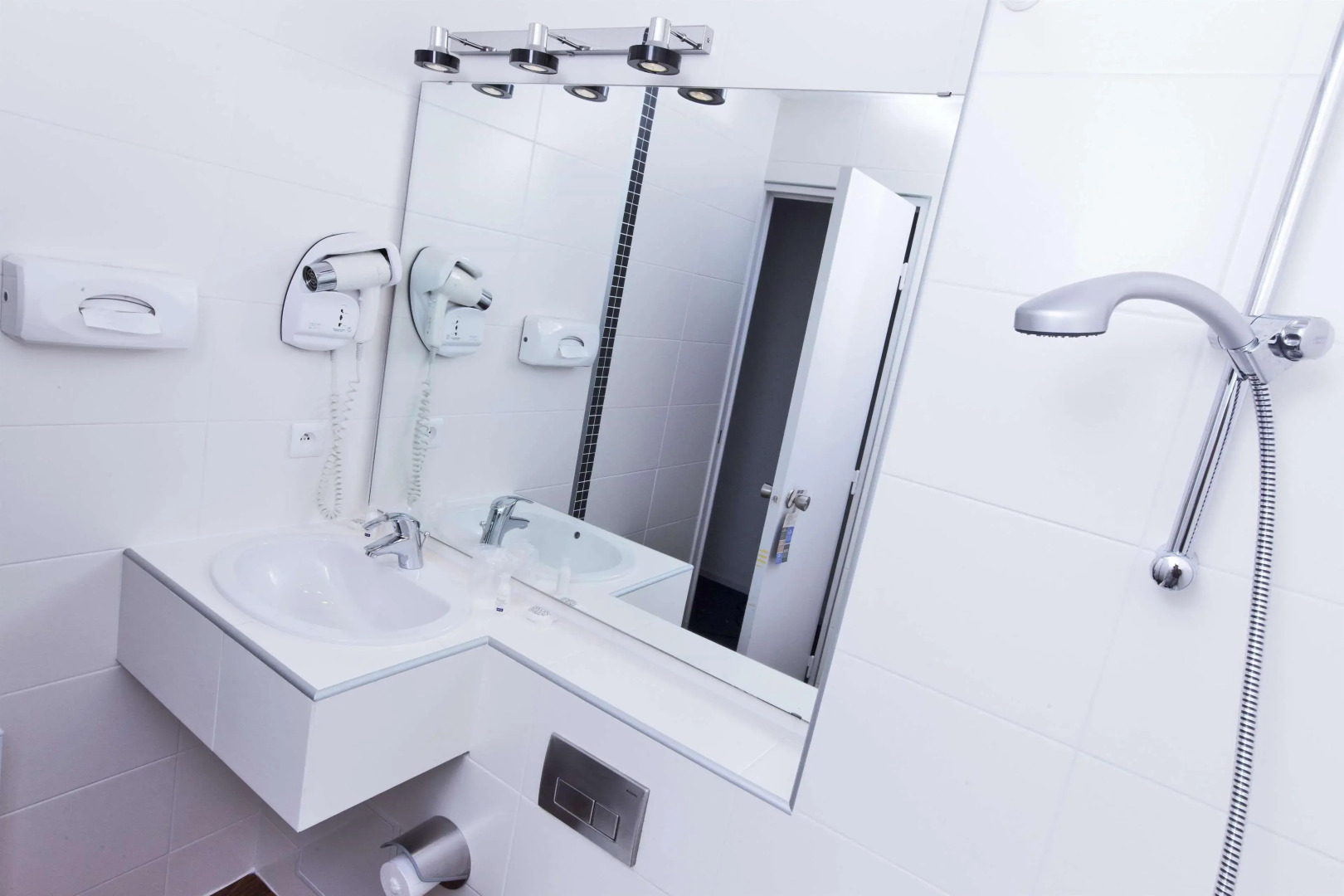 Kyriad Toulon - Hyeres - La Garde