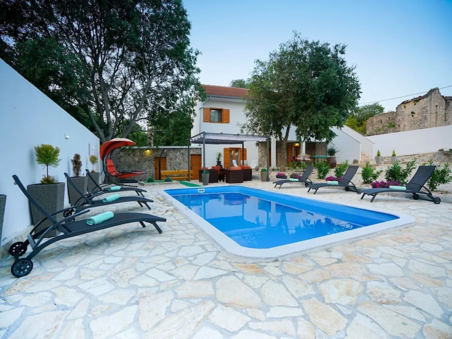 Modern Holiday Home in Bulic With Pool