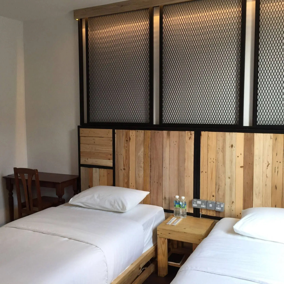 The Oikos Hotel