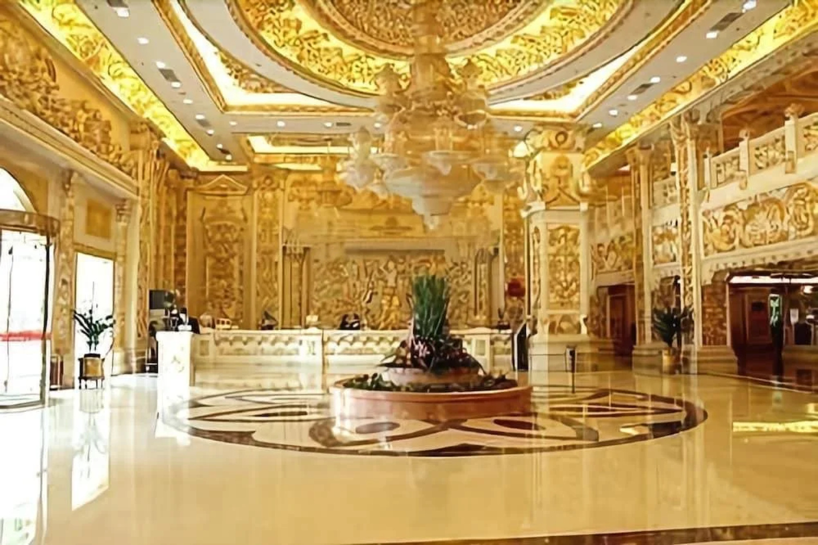 Winner International Hotel