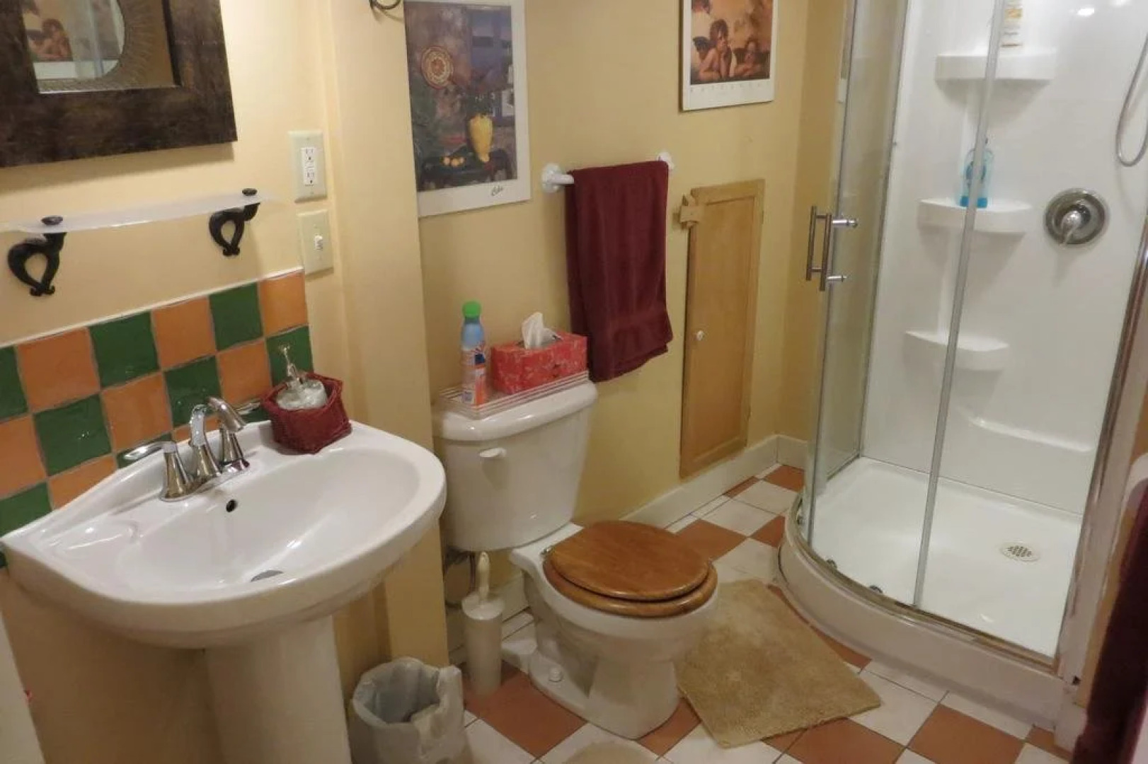 Pleasant Street Suites