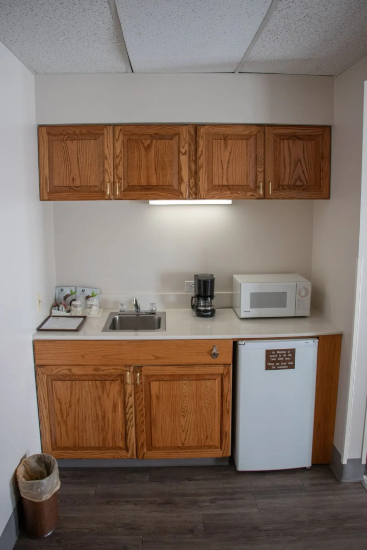 Lone Tree Golf Club And Hotel