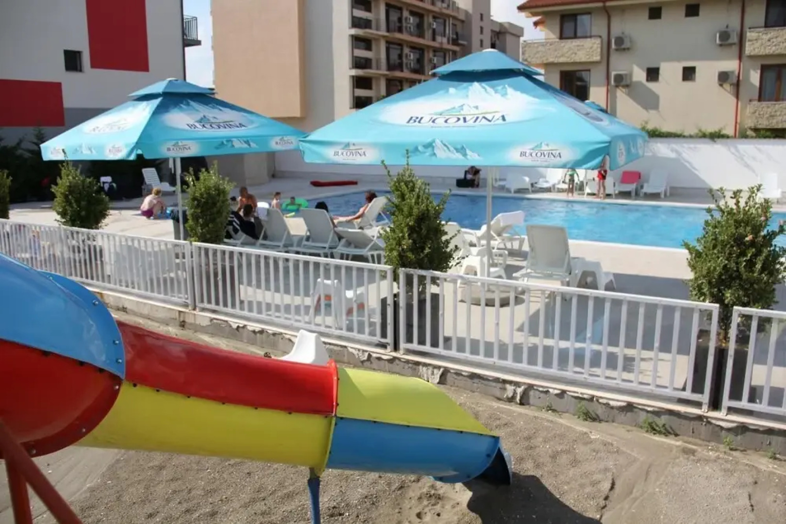 Sangria Luxury Family