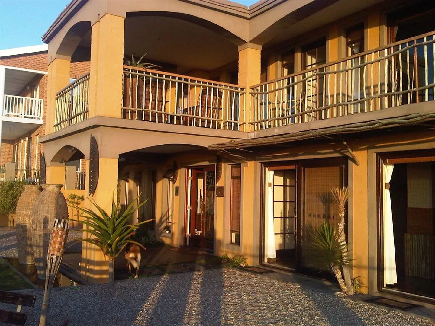 Umnenge Lodge & Charters