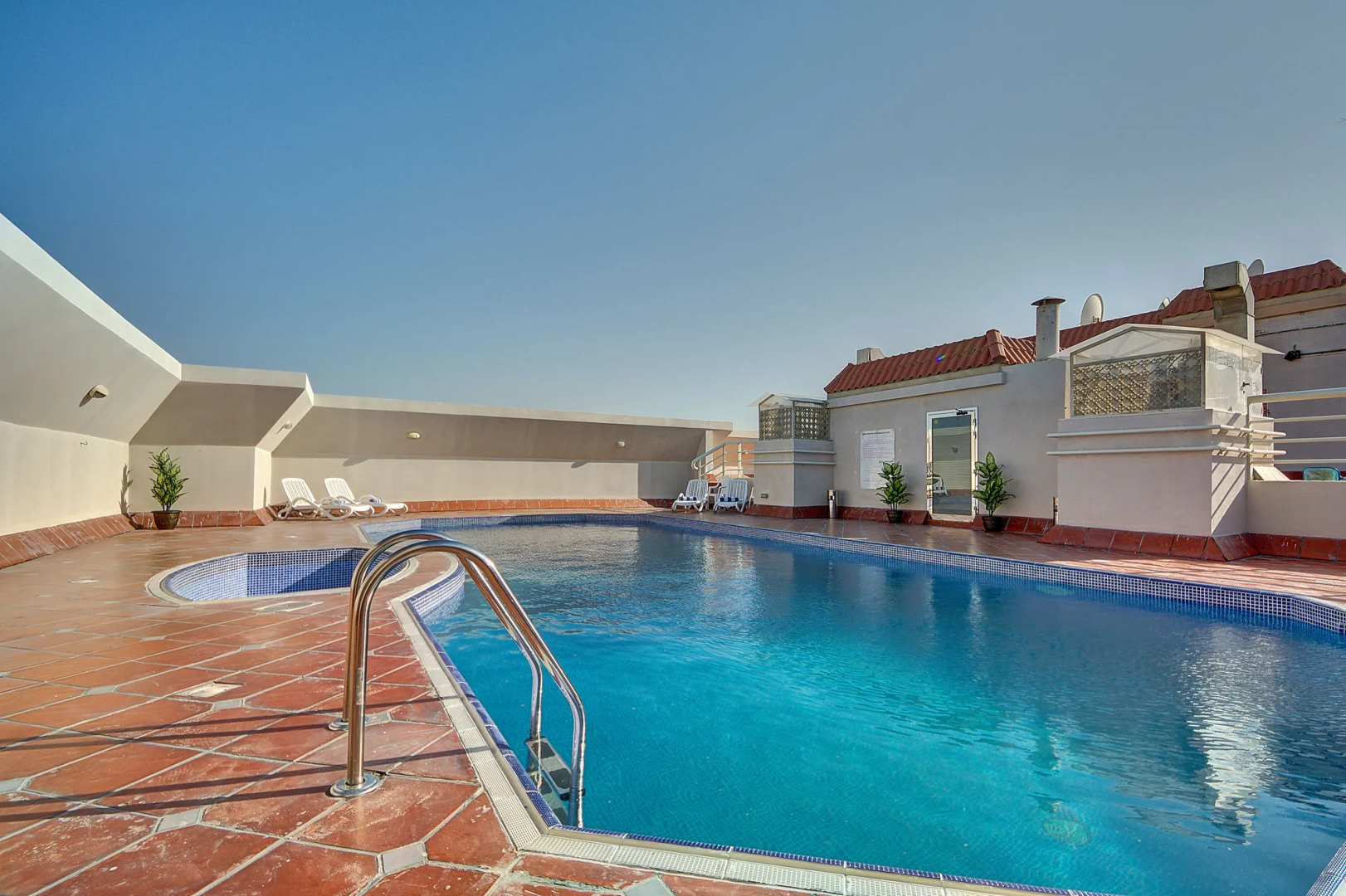 Al Manar Grand Hotel Apartments