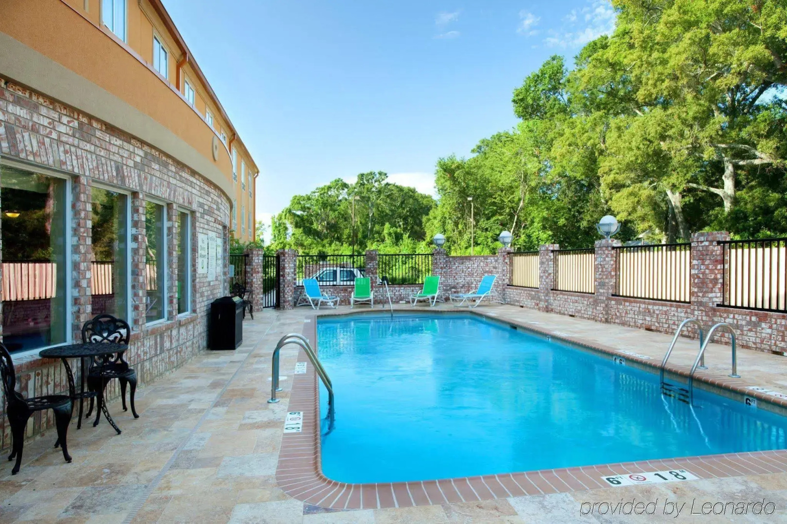 Holiday Inn Express Hotel & Suites Lafayette South by IHG