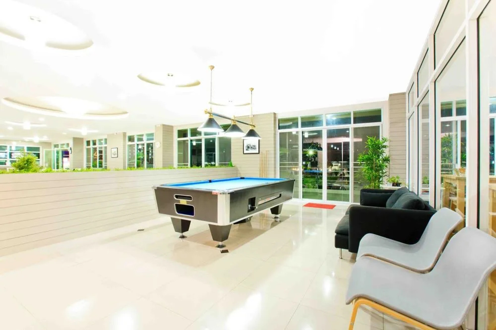 Grand Holiday Residence