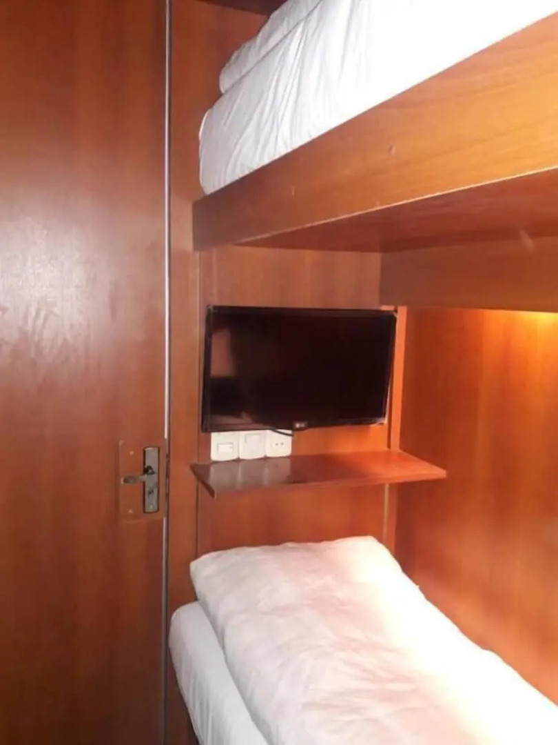 Onkel Inn Airport Sleepbox