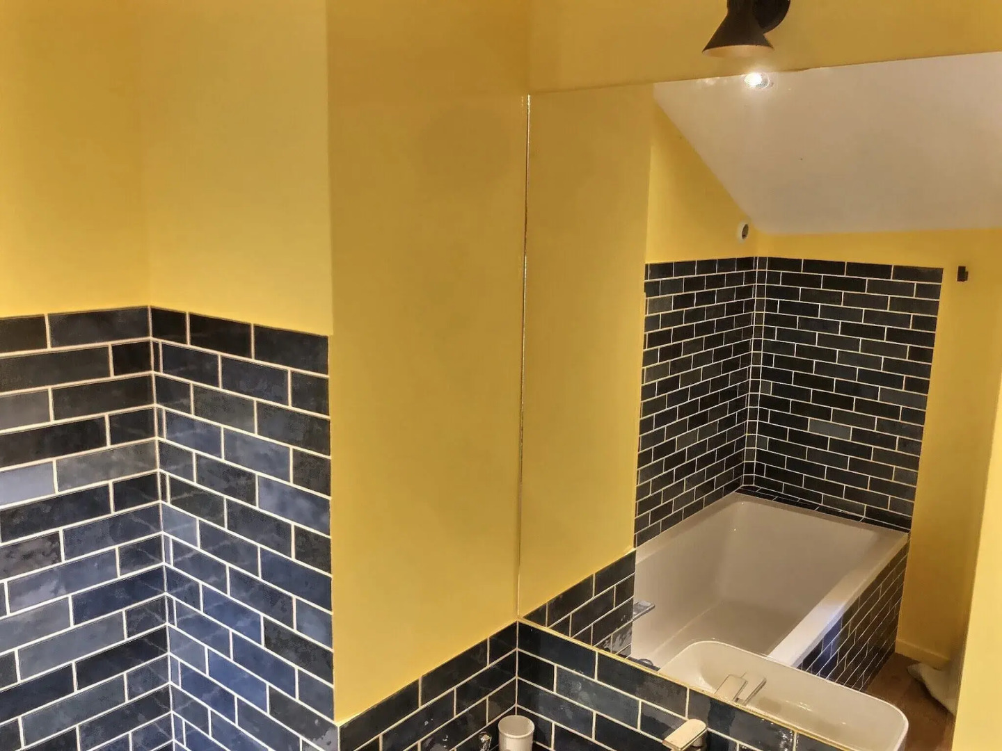 Lyon Country House - Tour de Garde