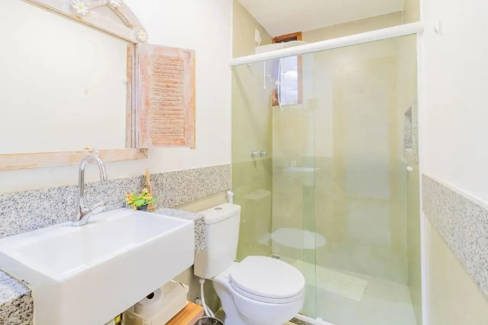 PF07 Casa Alto Padrão 04 Suítes - Praia do Forte