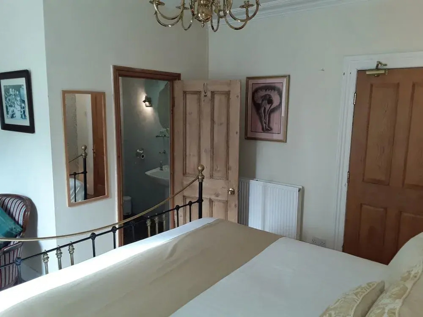 Somerdale Bed and Breakfast