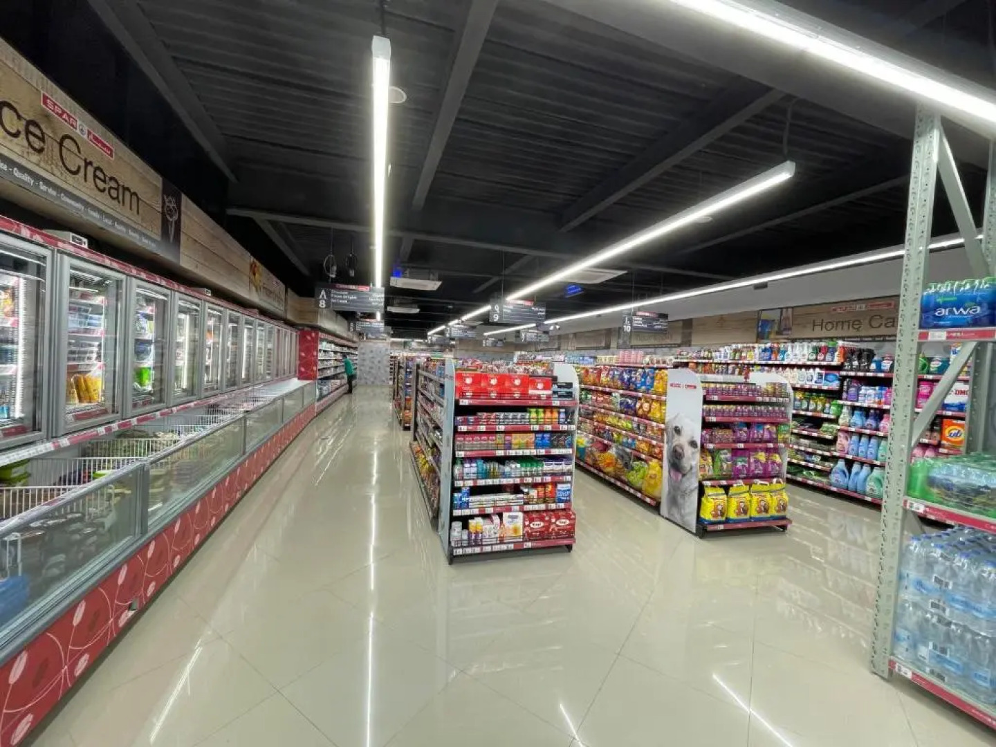 Stylish Apartment with a Jacuzzi (Park&Pool View)