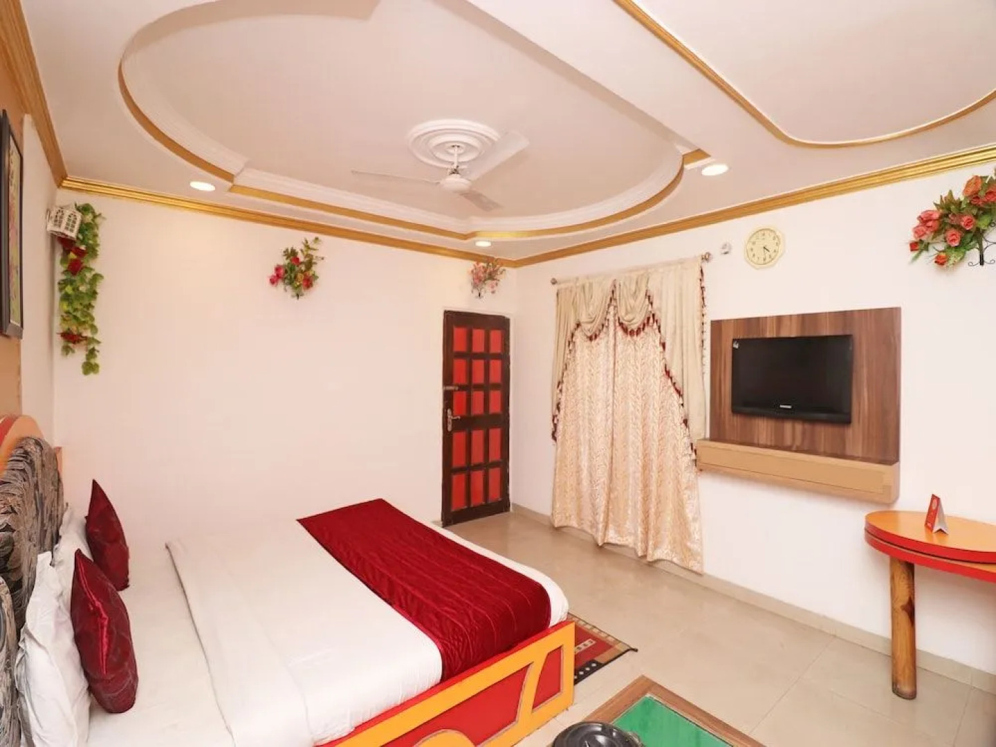 OYO 22675 Hotel Prateek
