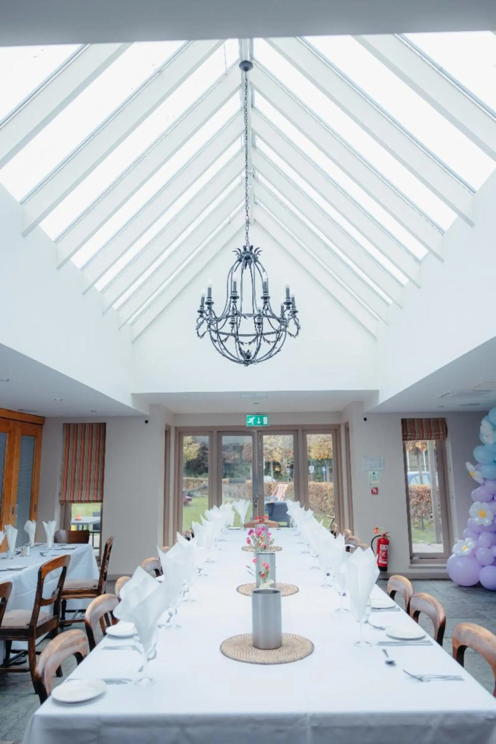 Restaurant at Red Lion Hotel