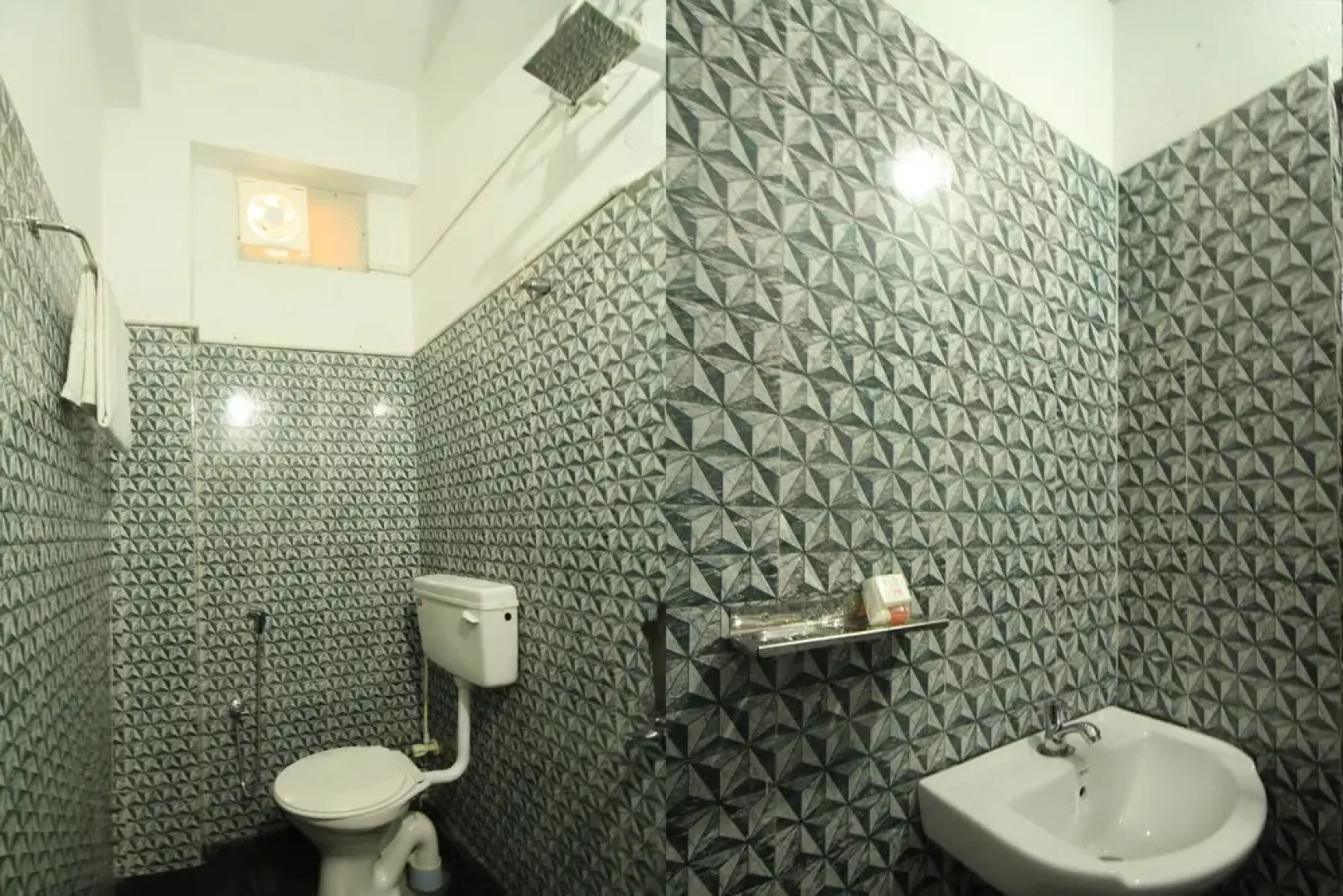 OYO 28470 Chaliyar Inn