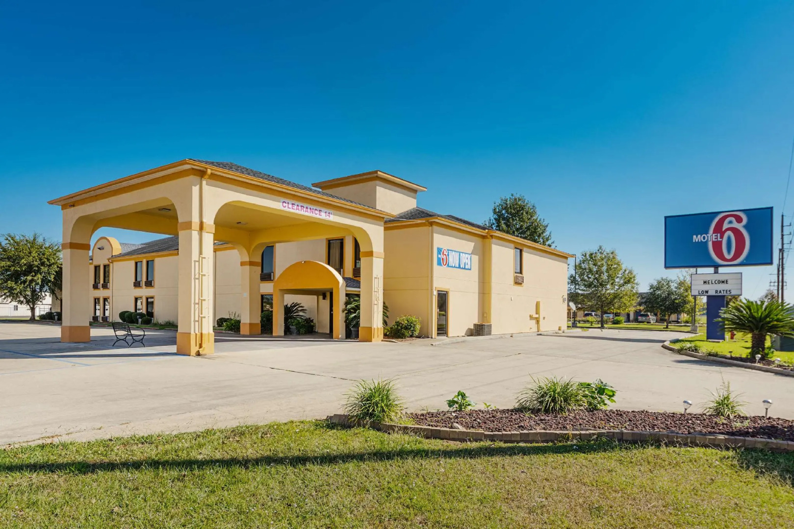 Motel 6 Abbeville, LA