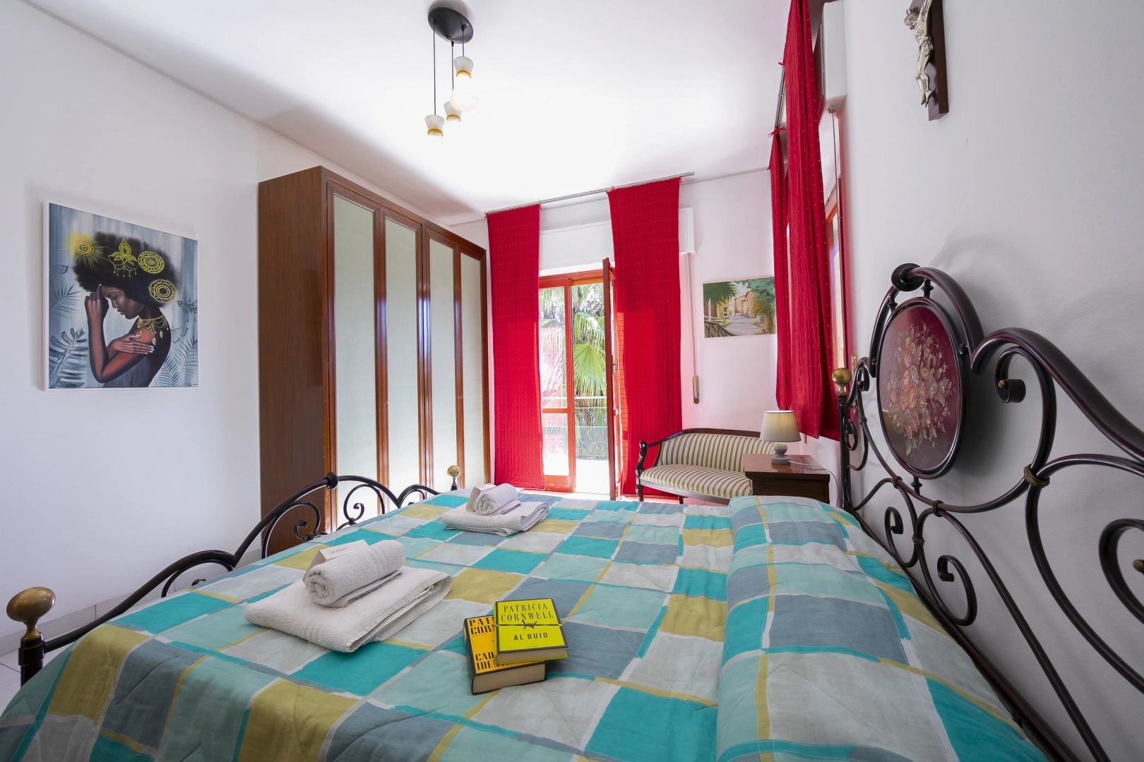 Green House between Etna and the sea