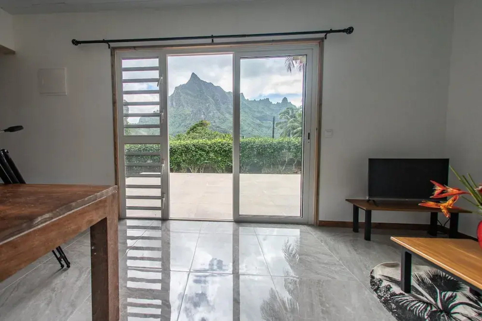 Moorea - Paopao Pool Mountain