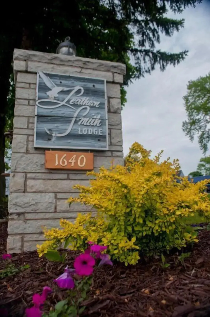 Lodge at Leathem Smith