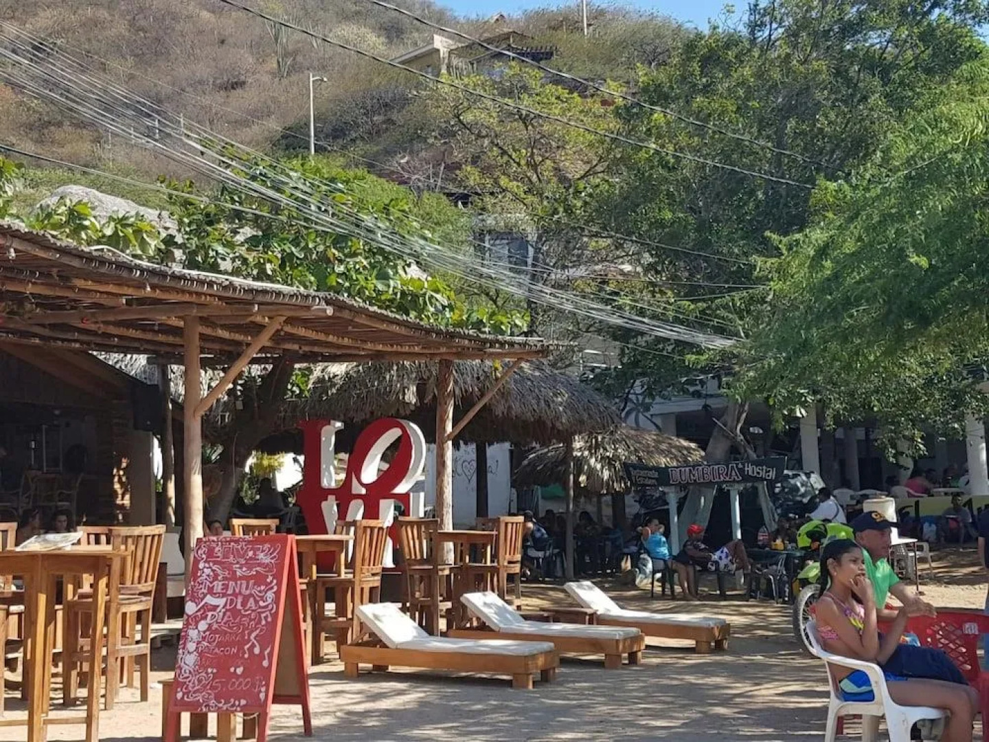 Hospedaje Familiar Dumbira