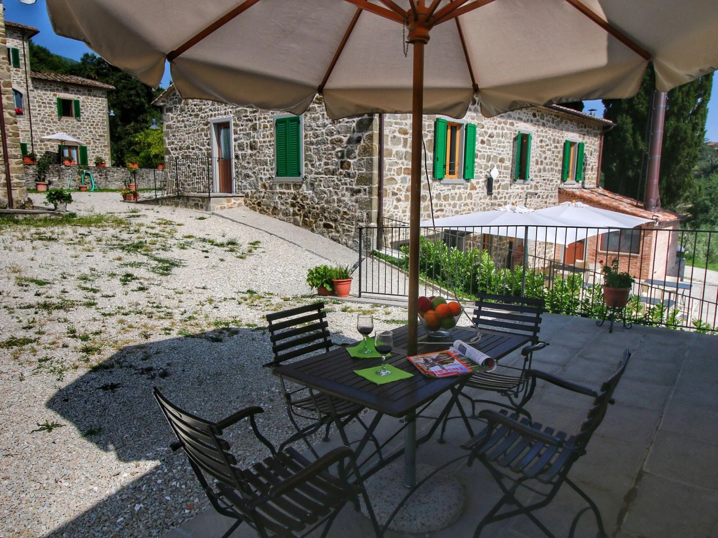 Dwelling in Renovated Barn near Birthplace of Michelangelo