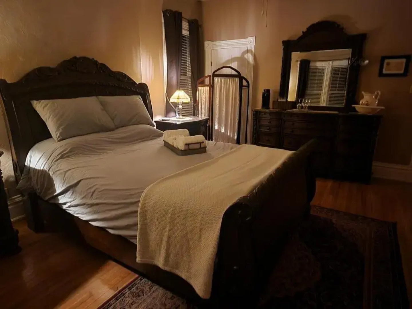 Downen House Bed & Breakfast