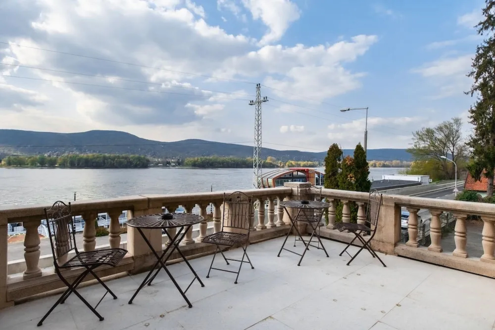 Hotel Vár Kastélyszálló