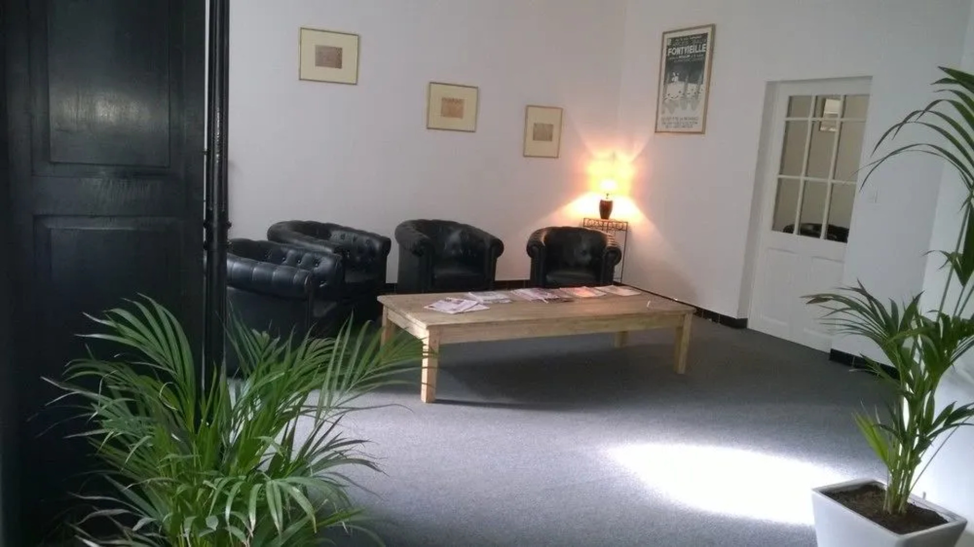 hostellerie de labbaye de frigolet