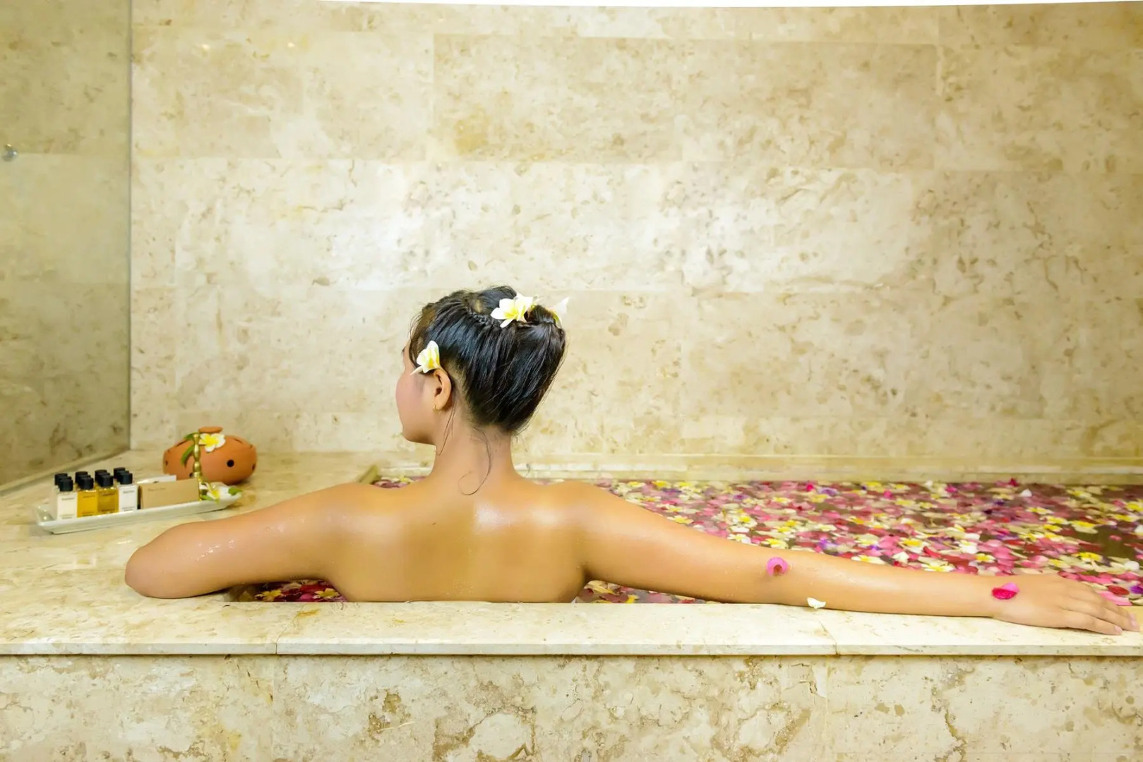 Seaview Patong Hotel