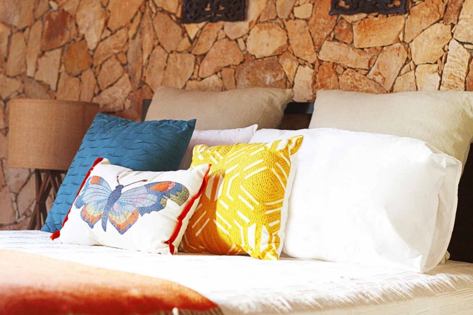 Maglen Tesela Hotel