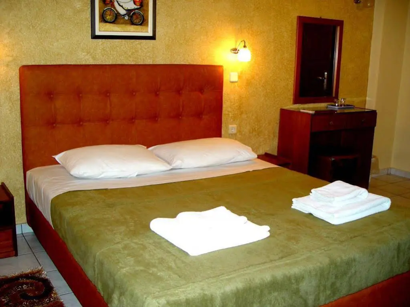Tsironis Rooms