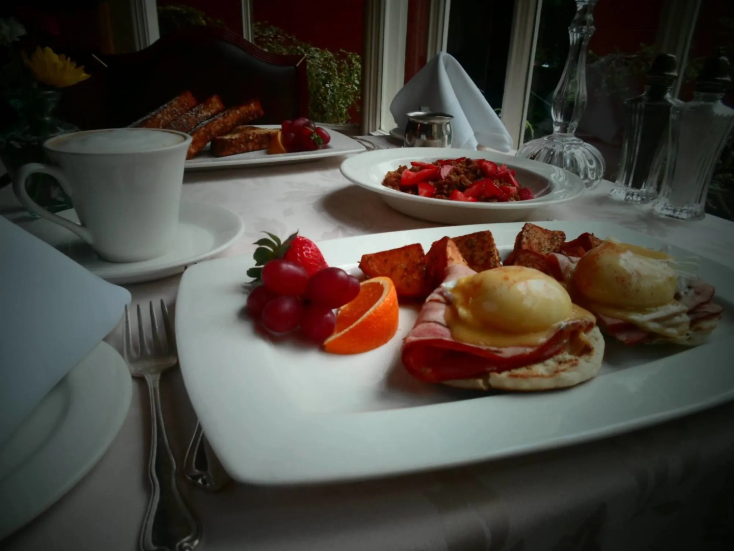 Excelsior Inn