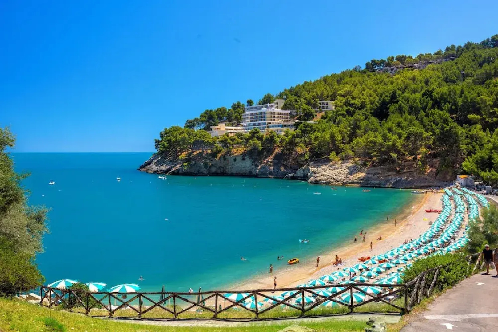 Hotiday Apartment Collection-Pugnochiuso